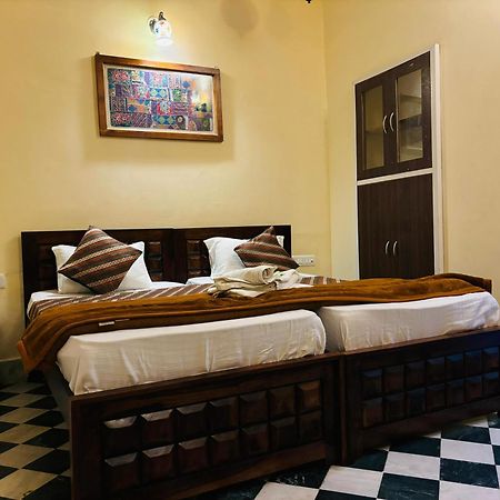 Hotel Renuka Jaisalmer Ngoại thất bức ảnh