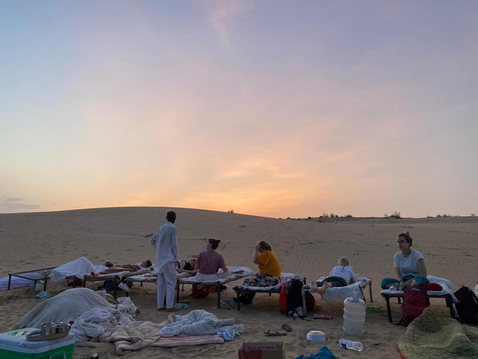 Hotel Renuka Jaisalmer Ngoại thất bức ảnh