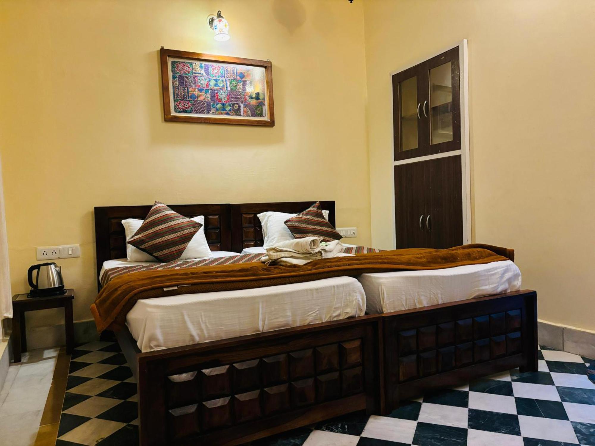 Hotel Renuka Jaisalmer Ngoại thất bức ảnh