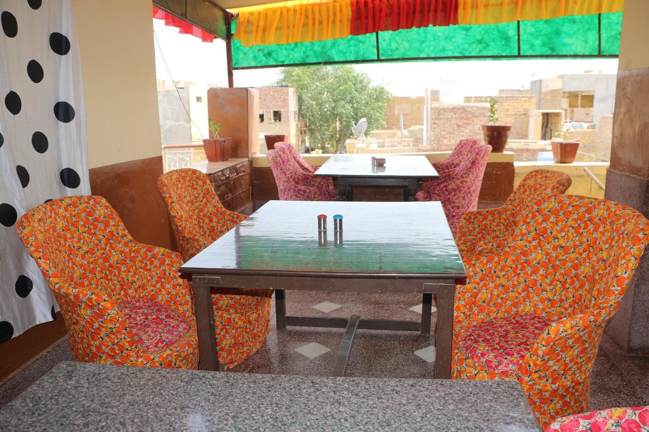 Hotel Renuka Jaisalmer Ngoại thất bức ảnh